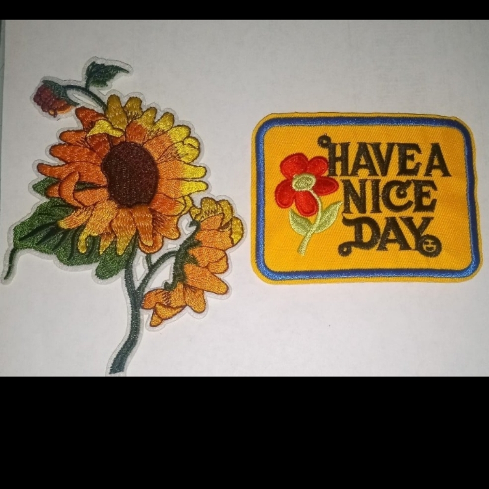 Have A nice day & sunflowers vintage vibes patches (price is for both patches)